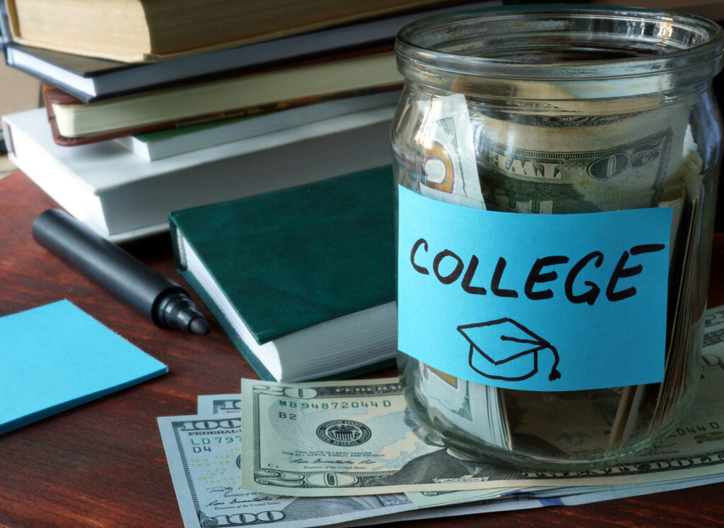 How to prepare financially for college?